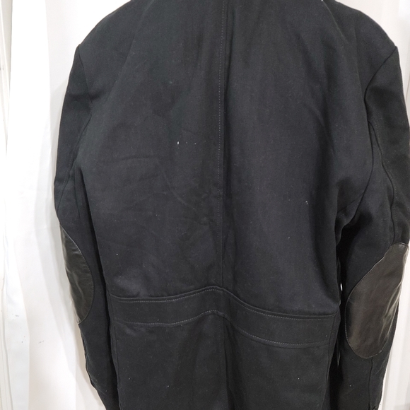 Express Jacket - Picture 7 of 11